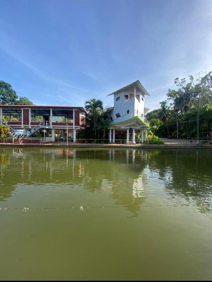 Hotel Y Balneario Villa Paraiso Catacamas Buitenkant foto